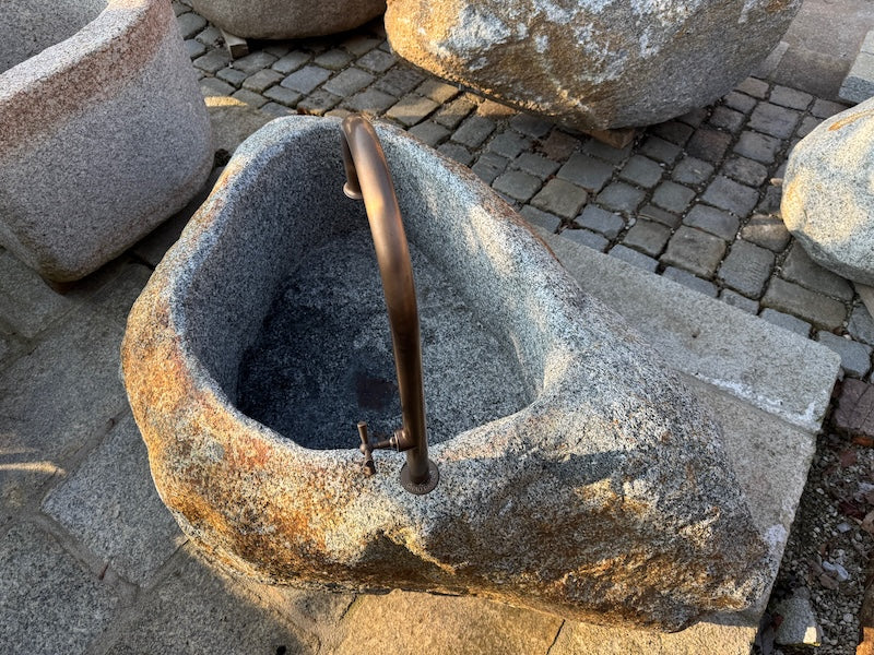 Findlingsbrunnen München Ansicht