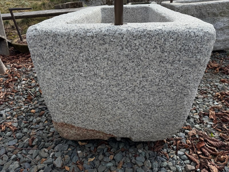 Granitbrunnen Kitzbühel