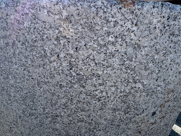 Granitbrunnen Südtirol