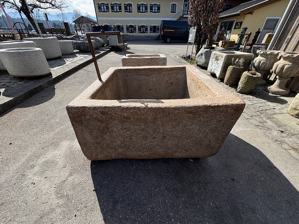 Granitbrunnen aus dem Allgäu