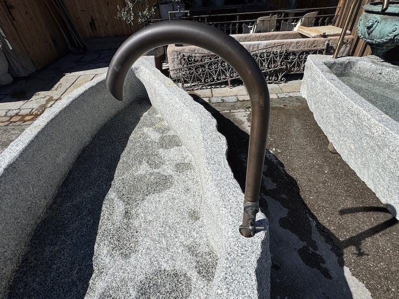 Befestigung Wassereinlauf Steinbrunnen