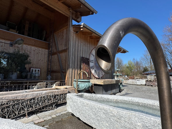 Steinbrunnen München Wassereinlauf