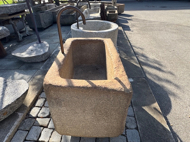 Gartenbrunnen Granit rechteckig Rost Optik