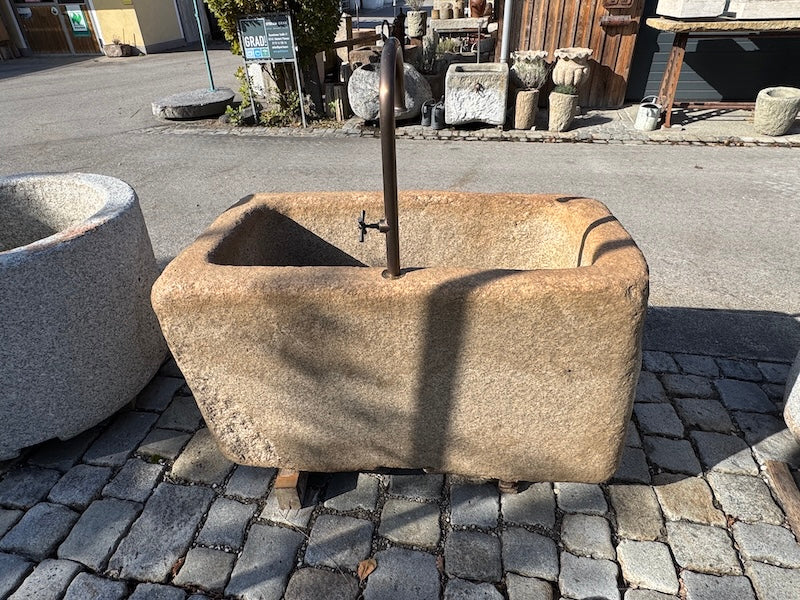 Gartenbrunnen Granit rechteckig Rost Optik