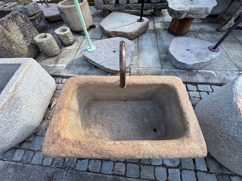 Gartenbrunnen Granit rechteckig Rost Optik