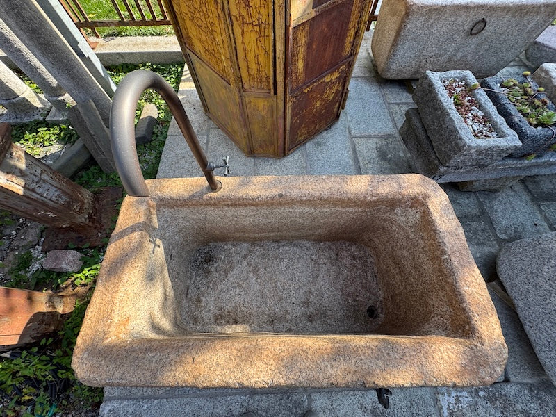 Wasserbrunnen Ansicht