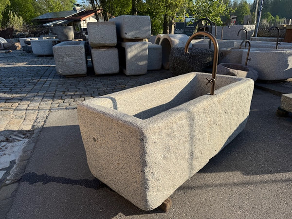 Granitbrunnen Rosenheim rechteckig