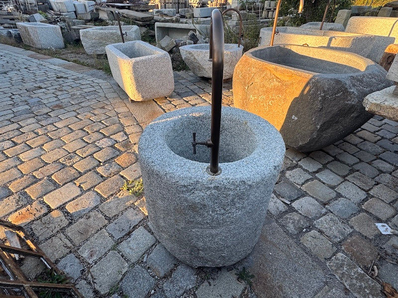 Gartenbrunnen rund