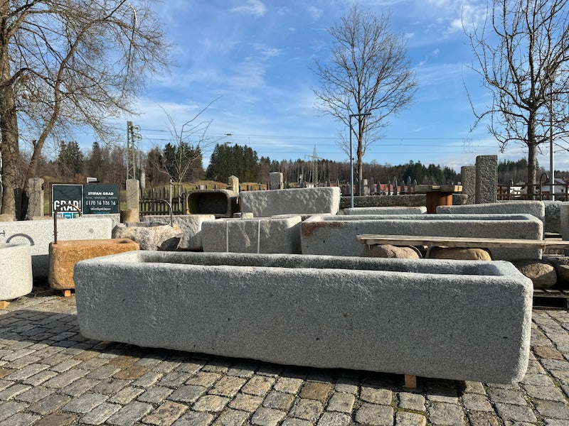 Granitbrunnen groß rechteckig