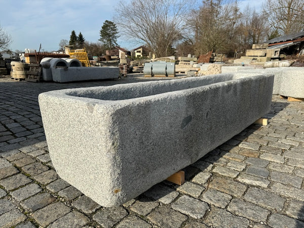 Granitbrunnen groß rechteckig