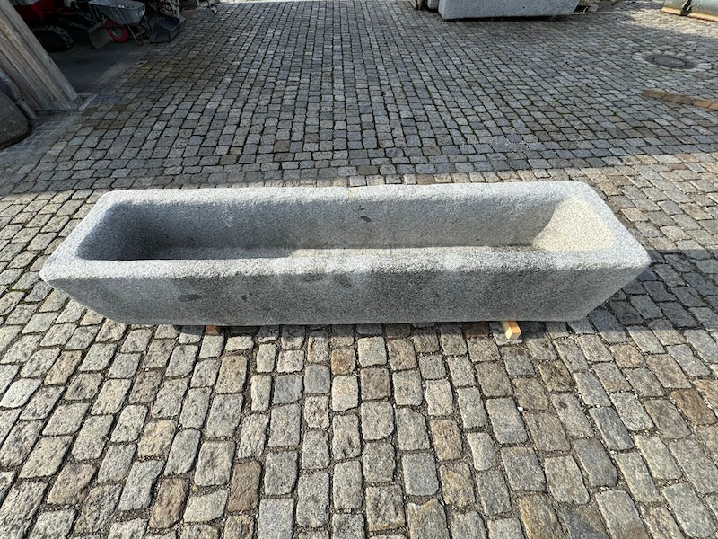 Granitbrunnen groß rechteckig