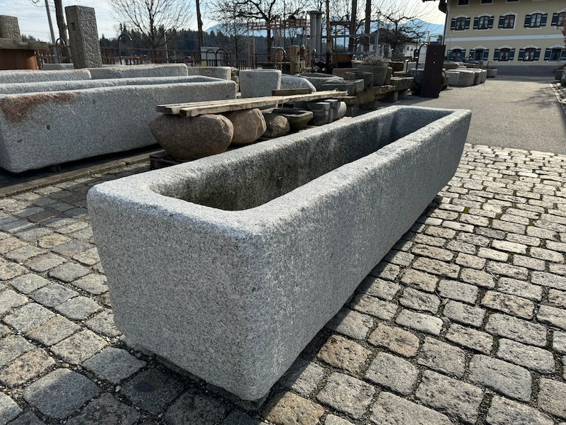 Granitbrunnen groß rechteckig XXL