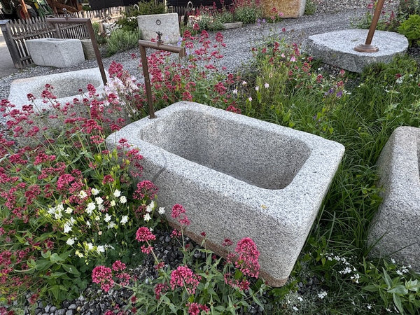 Natursteinbrunnen Granit