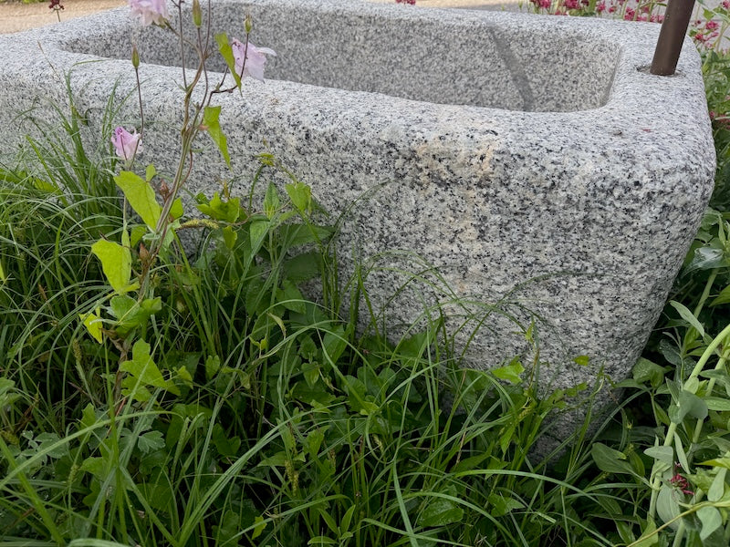Natursteinbrunnen Granit