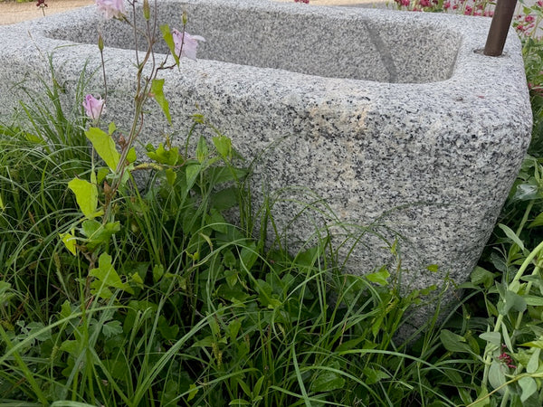 Natursteinbrunnen Granit