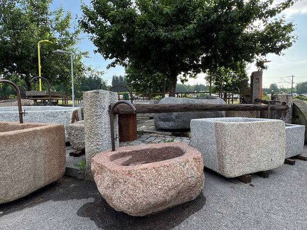 Granit Findling Brunnen Einzelstück