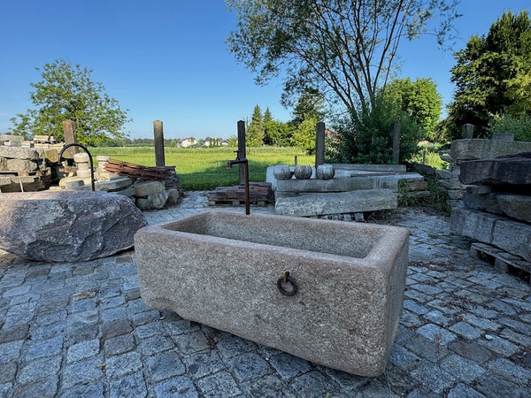Steinbrunnen Antik aus Bayern