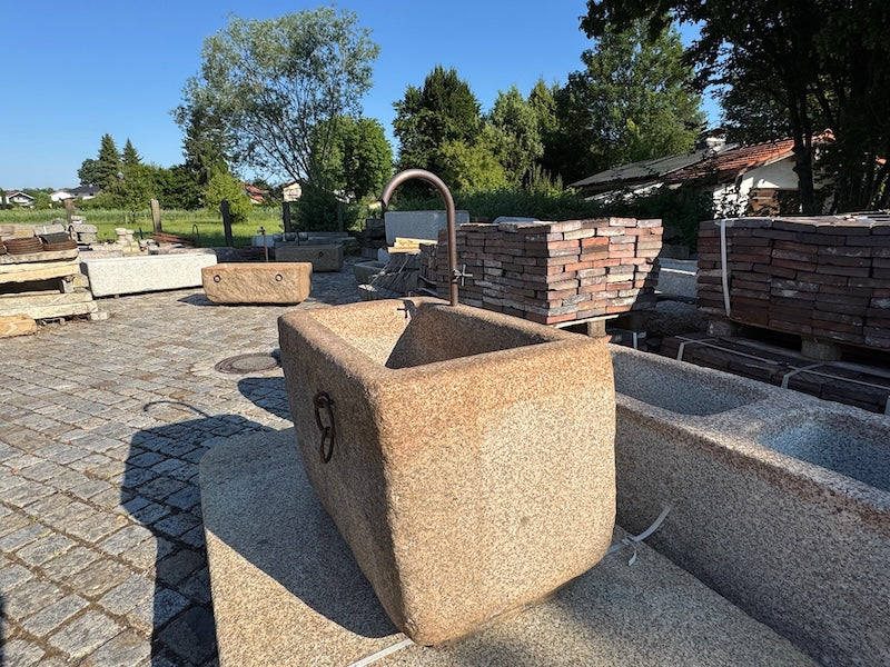 Gartenbrunnen Granit rechteckig Rost Optik