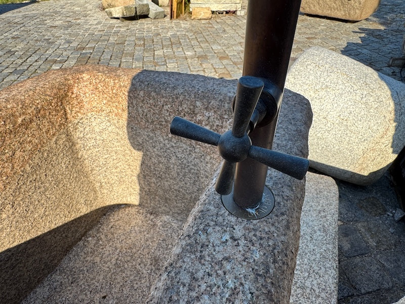 Gartenbrunnen Granit rechteckig Rost Optik