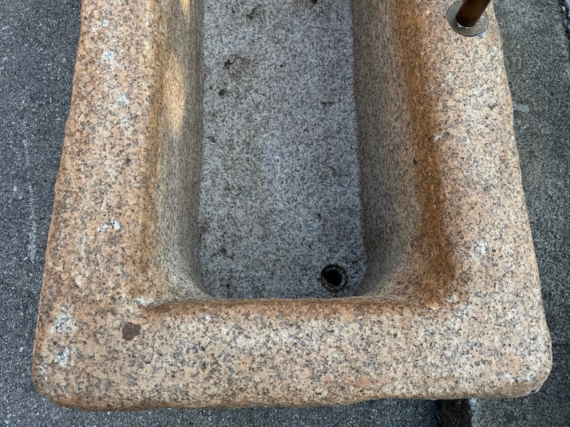 Alte Brunnen rechteckig