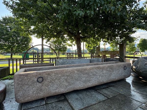 Großer Natursteinbrunnen kaufen