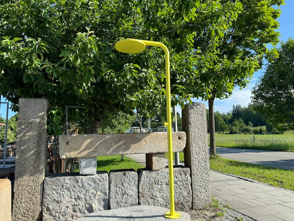 Gartendusche mit Warmwasser