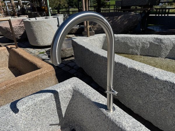 Steinbrunnen outdoor