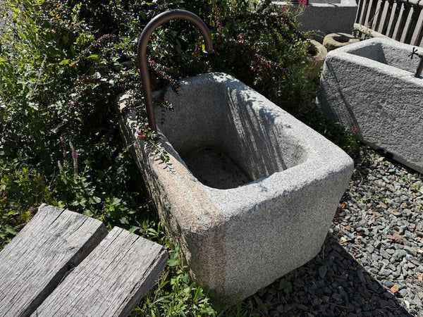 Granitbrunnen rechteckig