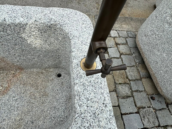 Granitbrunnen rechteck Brunnenbecken