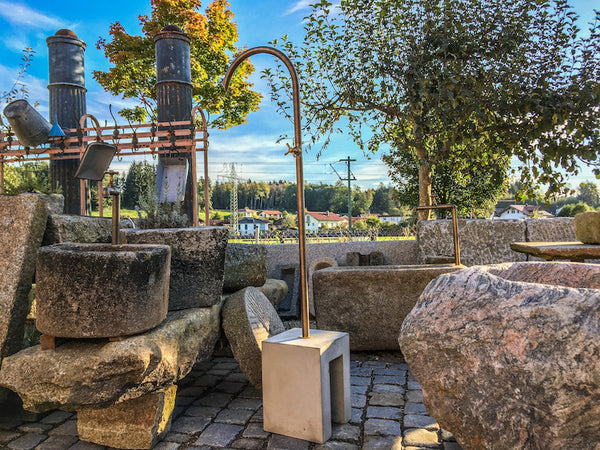 Bodenbefestigung für Wassereinlauf