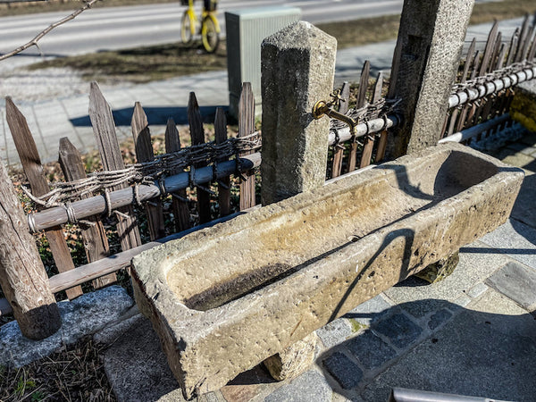 Wasserbrunnen Garten mit Wassereinlauf