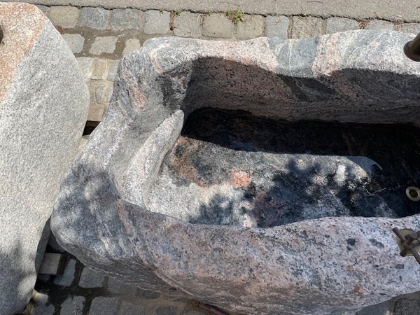 Bohrung für Wasserauslauf Brunnen