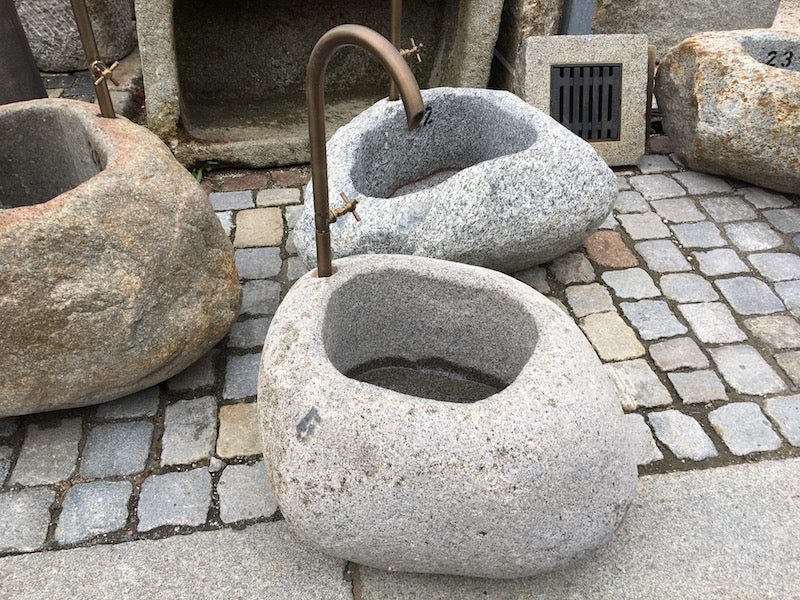 Gartenbrunnen Findling Berlin