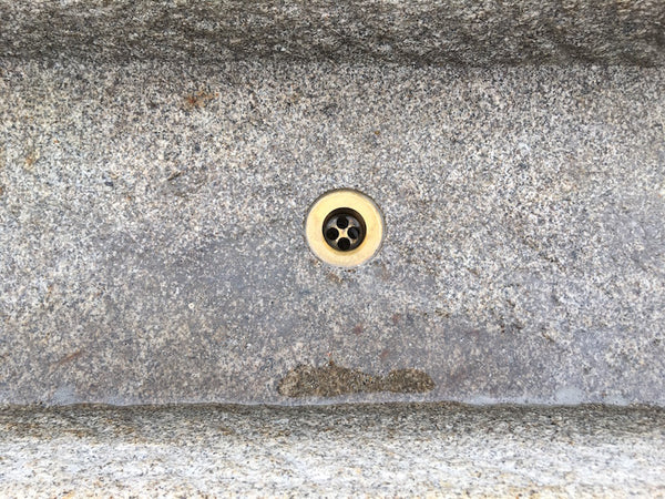 Wassertrog Wasserauslauf