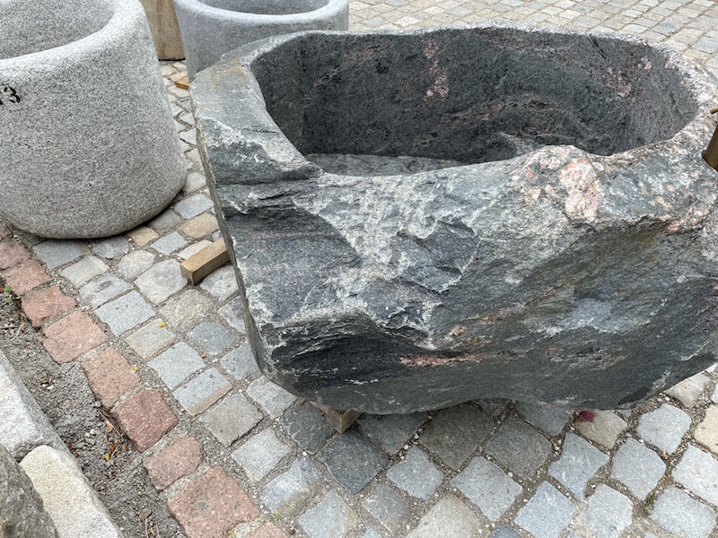 Gartenbrunnen Stein Detail