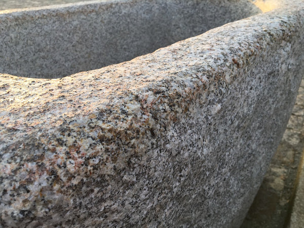 Blattförmiger Granitbrunnen kaufen