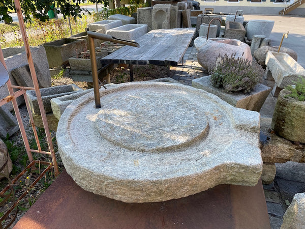 Wasserspiel Gartenbrunnen