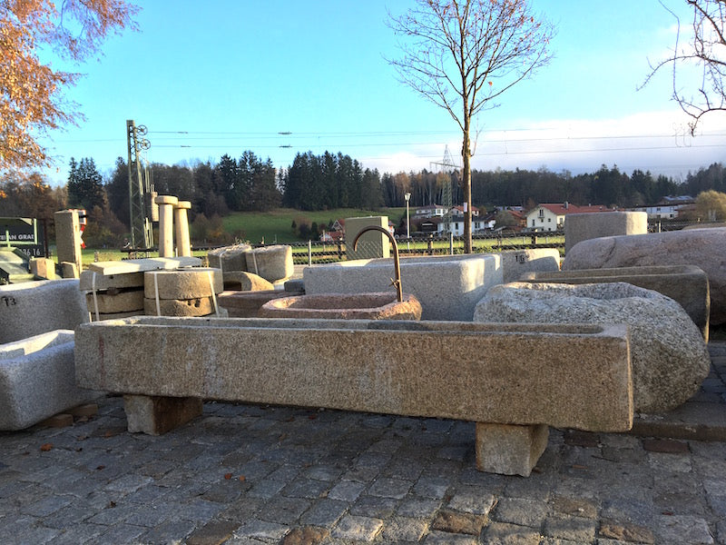 Alter Brunnentrog aus Bayern