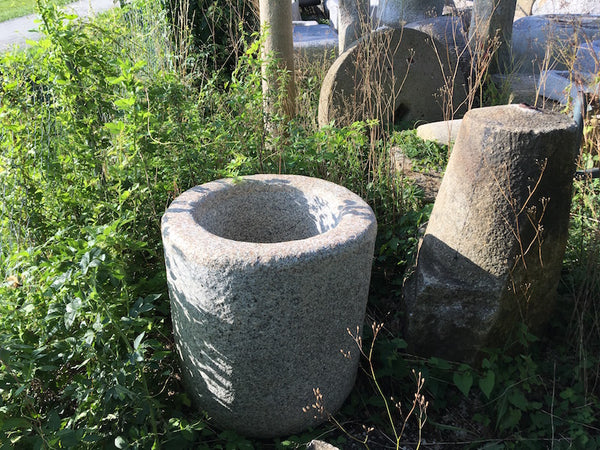 Ruder Granitbrunnen 66cm Seitenansicht