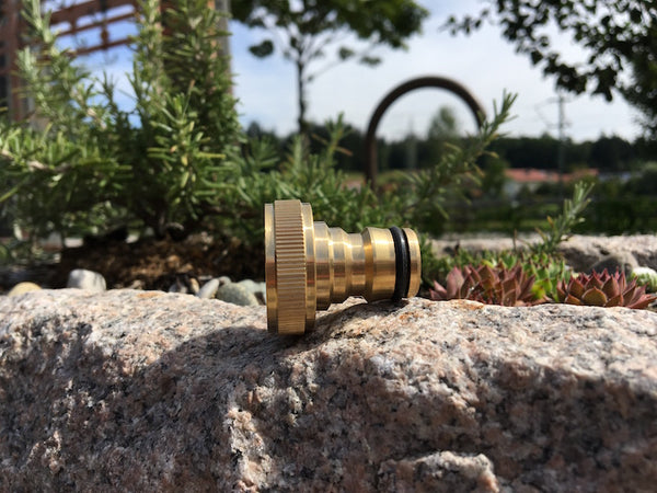 Messing Adapter mit Innengewinde Seitenansicht