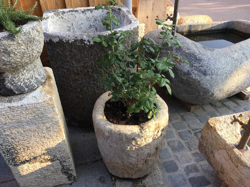 Granitmörser für Blumen