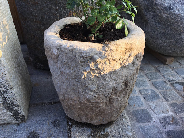 Granitmörser Detailansicht