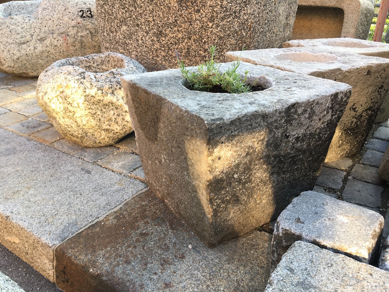 Granit Blumentopf groß