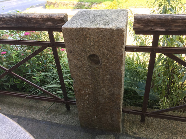 Zaunpfosten aus Granit