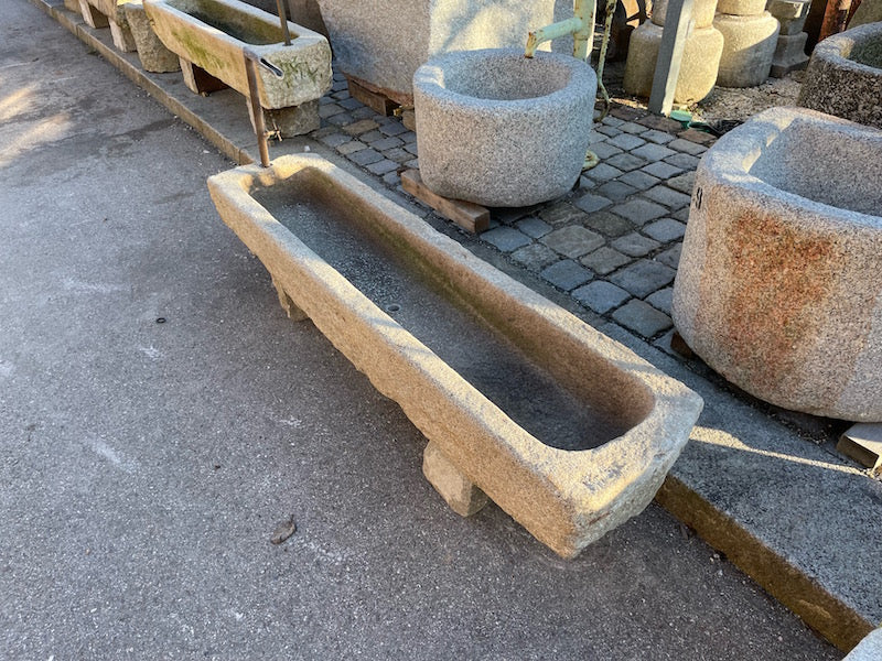 Alter Steintrog Brunnenbecke