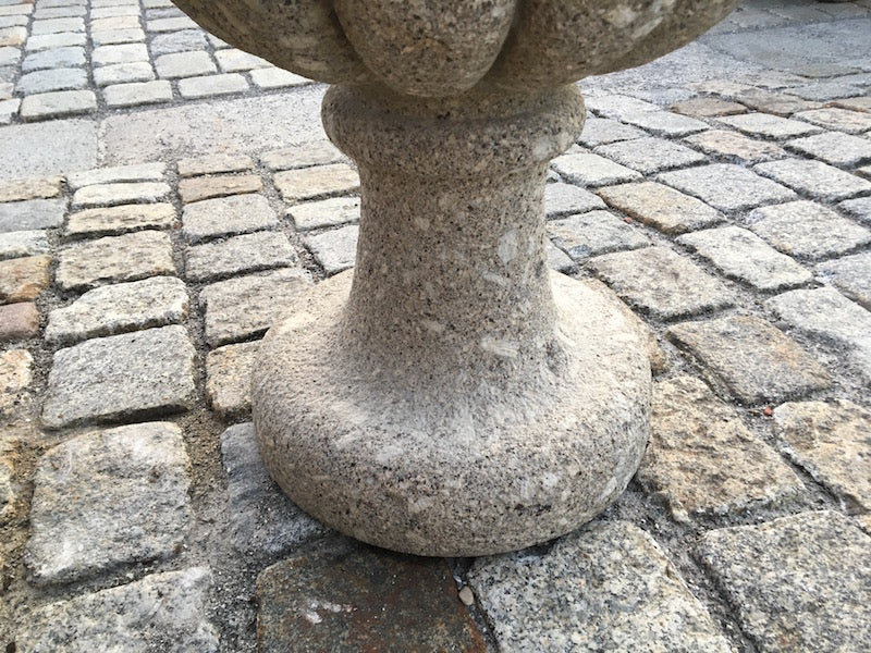 Granit Pflanzgefäß Amphore