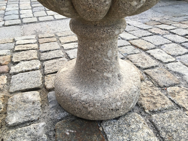 Granit Pflanzgefäß Amphore