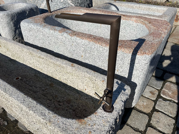 Wassereinlauf alter Futtertrog