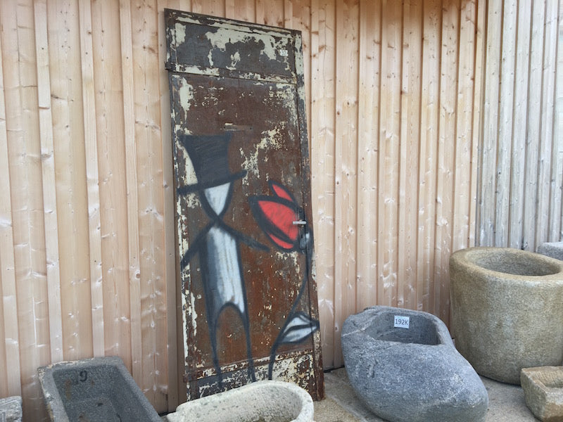 Alte Metalltüre aus Berlin
