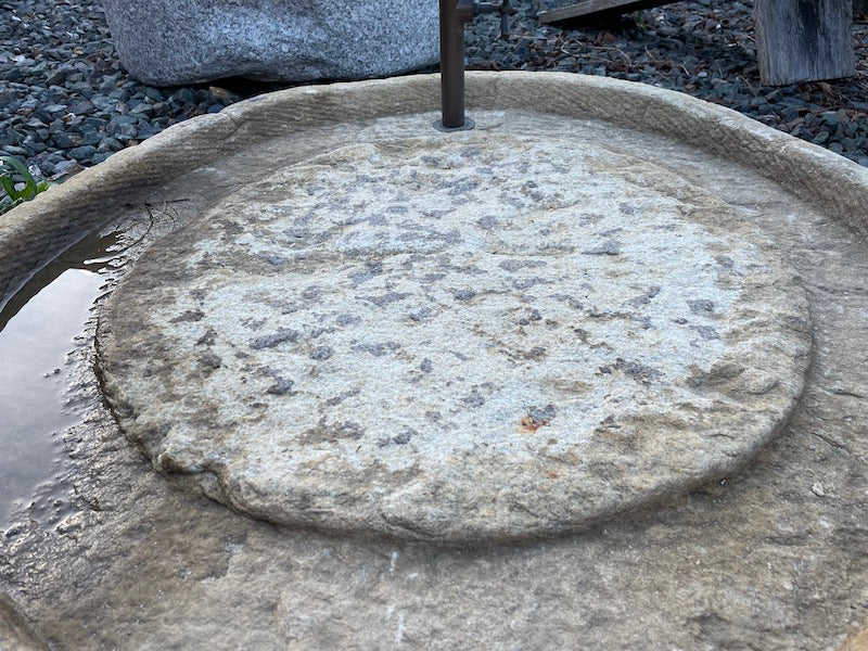 Brunnen Garten Stein